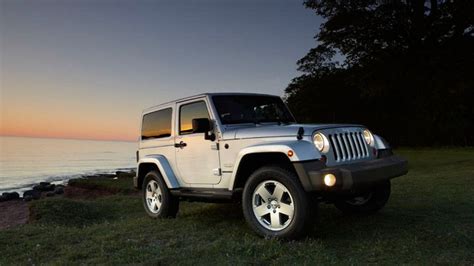 Barbera jeep - The selection of SUVs make Barbera Dodge Chrysler Jeep Ram the premier Jeep dealer in Philadelphia. With nearly 300 Jeep models in stock and seeking its next quest, you will find the Jeep Wrangler, Grand Cherokee, or all-new Gladiator to take you on your next journey. 